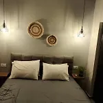 Manolis Cozy דירה