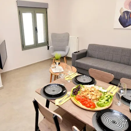 Manolis Cozy Apartment