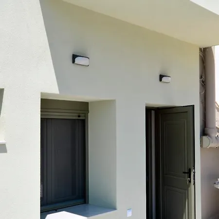Manolis Cozy Apartment