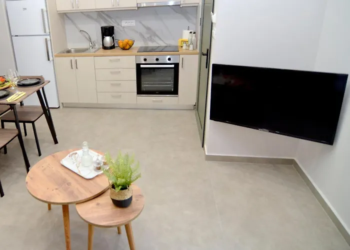 Manolis Cozy Apartament *